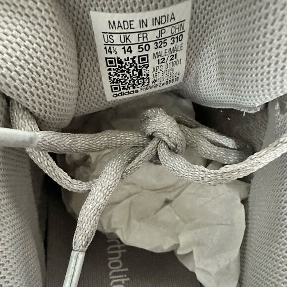 BRAND NEW adidas Yeezy Boost 700 V2 Static EF2829 SIZE 14.5 MENS Brand NEW main image 7